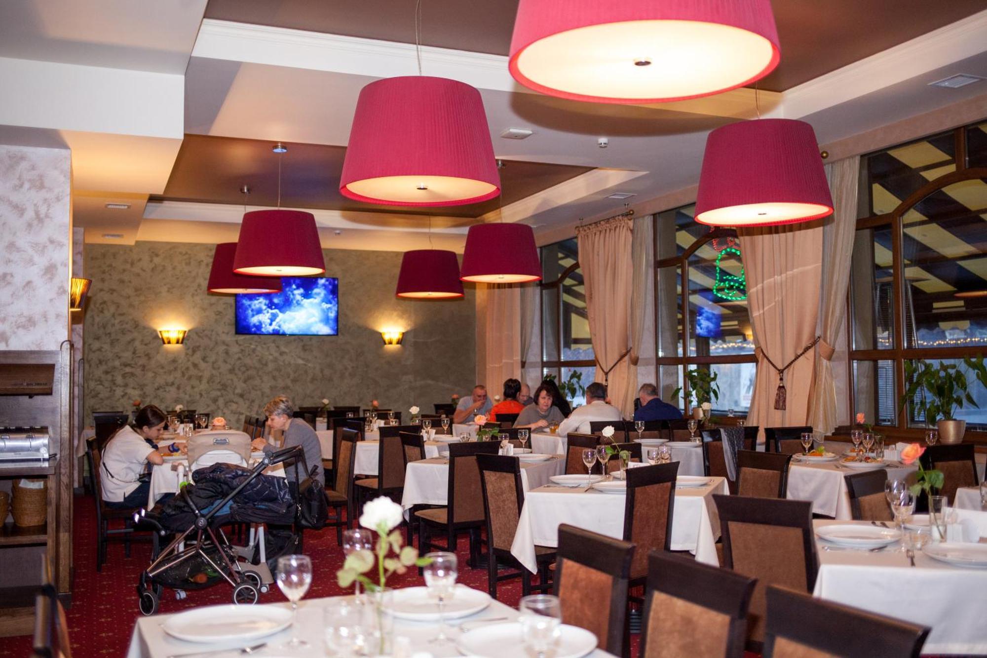 Romantik Spa Hotel Yaremche Dış mekan fotoğraf