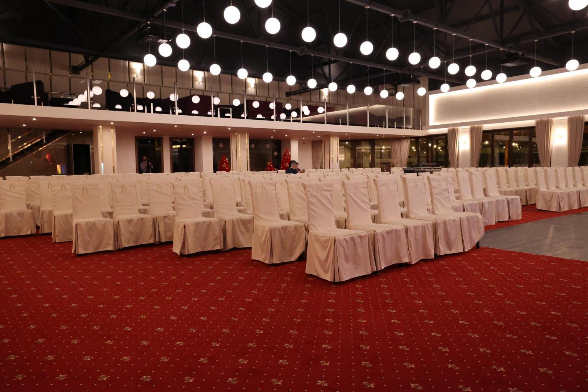 Romantik Spa Hotel Yaremche Dış mekan fotoğraf